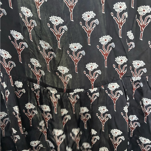 Floral Patterned Long Kimono- fits like a large/XL nice oversized look! - Picture 5 of 6